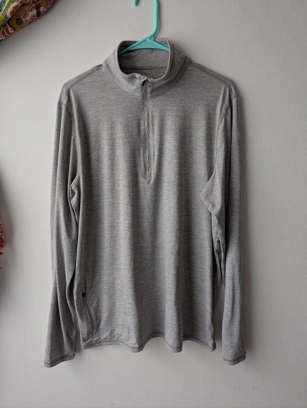 Vuori Mens Stretch Knit Workout Top